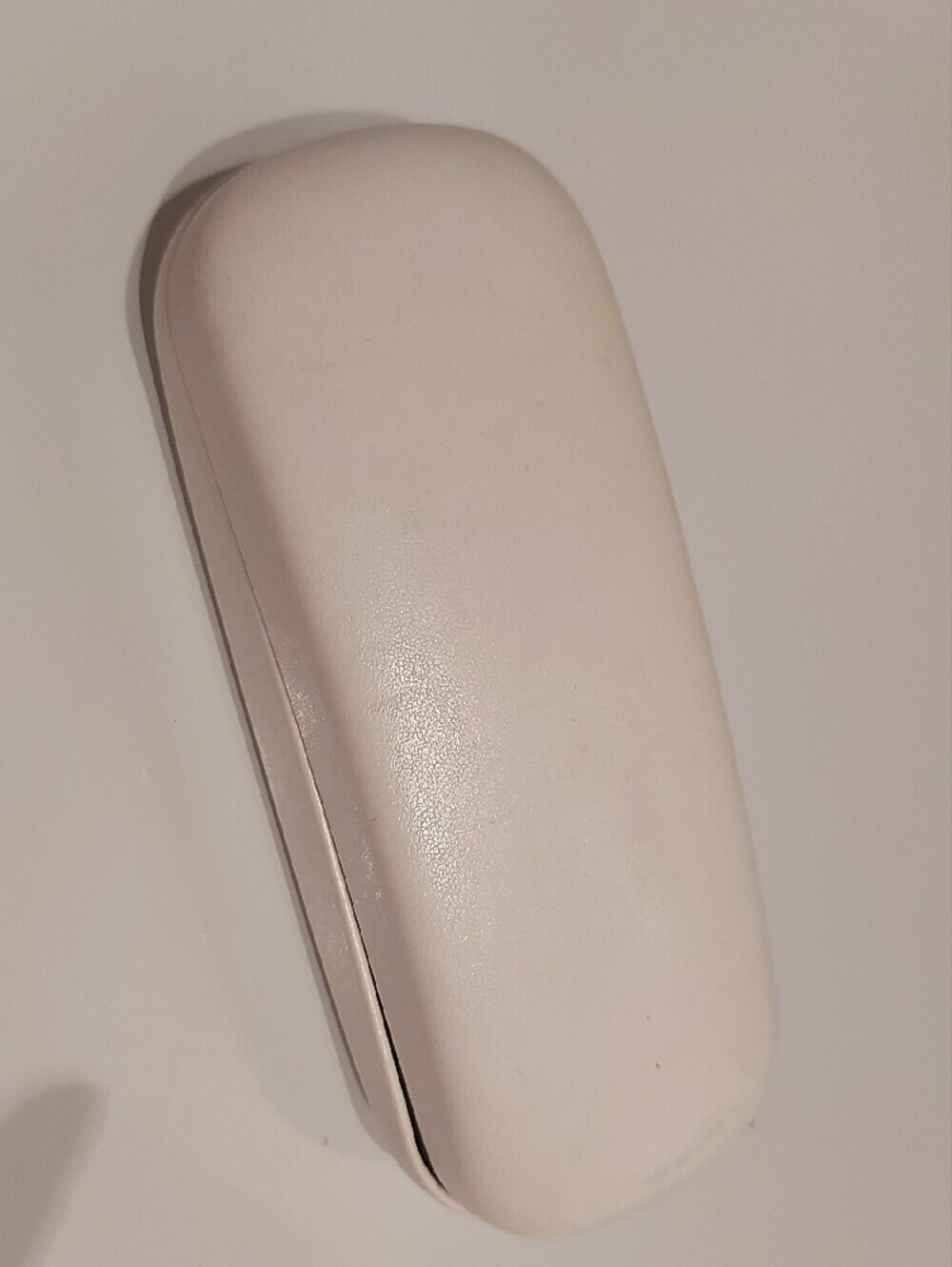 Saint Laurent Cream Eyewear Case with Black Logo - Picture 3 of 5